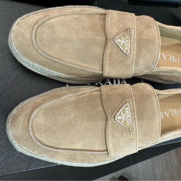 Prada
Prada Triangle-Logo Slip-On Loafers - Picture 4 of 8